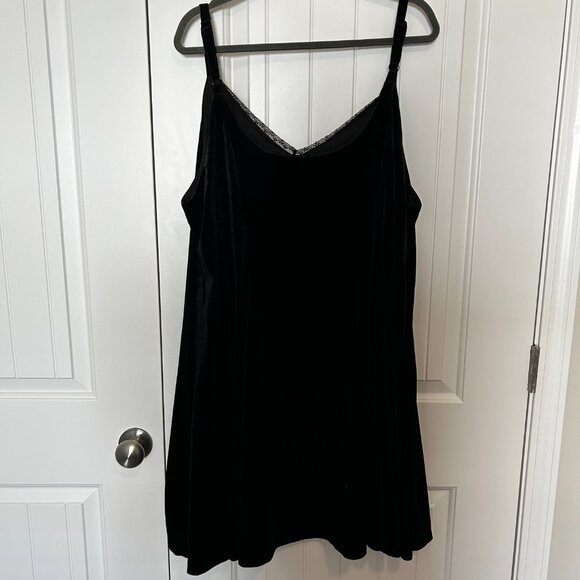 Torrid Black Velvet Lace Trim Trapeze Dress Women’s Plus Size 4 A-Line Spaghetti - Picture 1 of 15